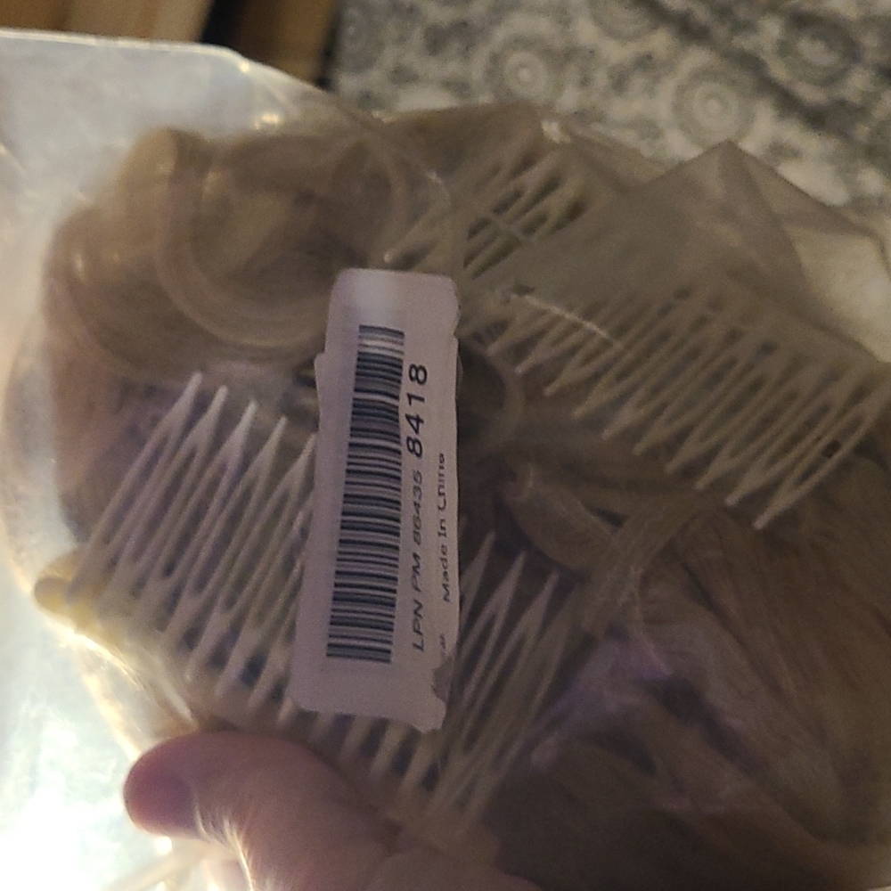 Womens hair accessories